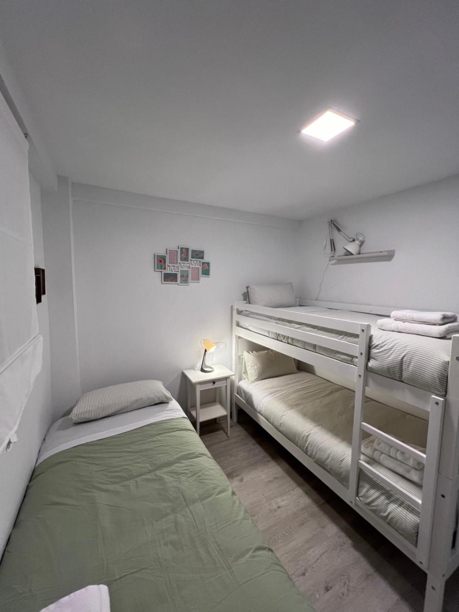 Апартаменти Nuestro Rincon Del Centro Historico Especial Grupos Terraza Parking Gratis 02 Малага Екстер'єр фото